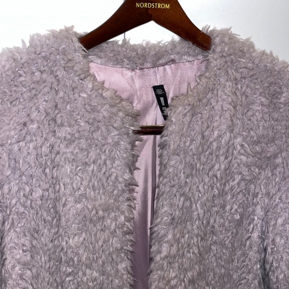 Design Lab fur jacket - Picture 2 of 5